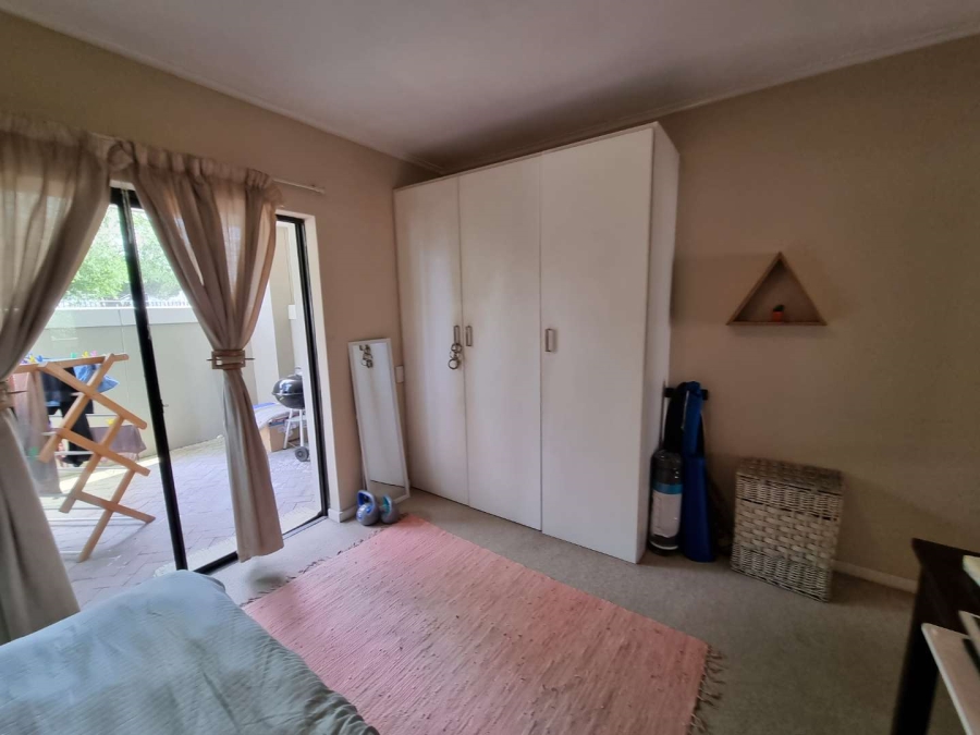 To Let 1 Bedroom Property for Rent in Mowbray Western Cape